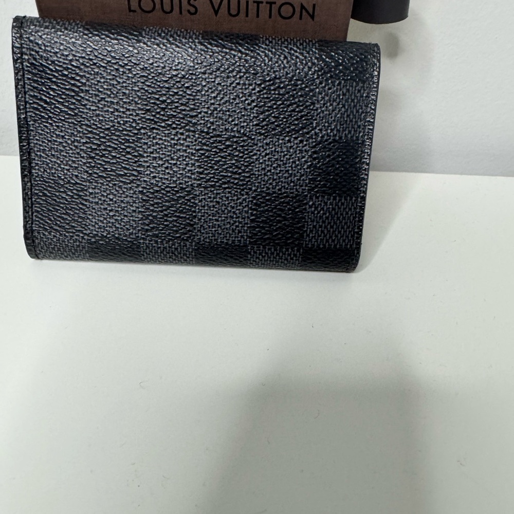 Louis Vuitton Black Key holder - Picture 3 of 3